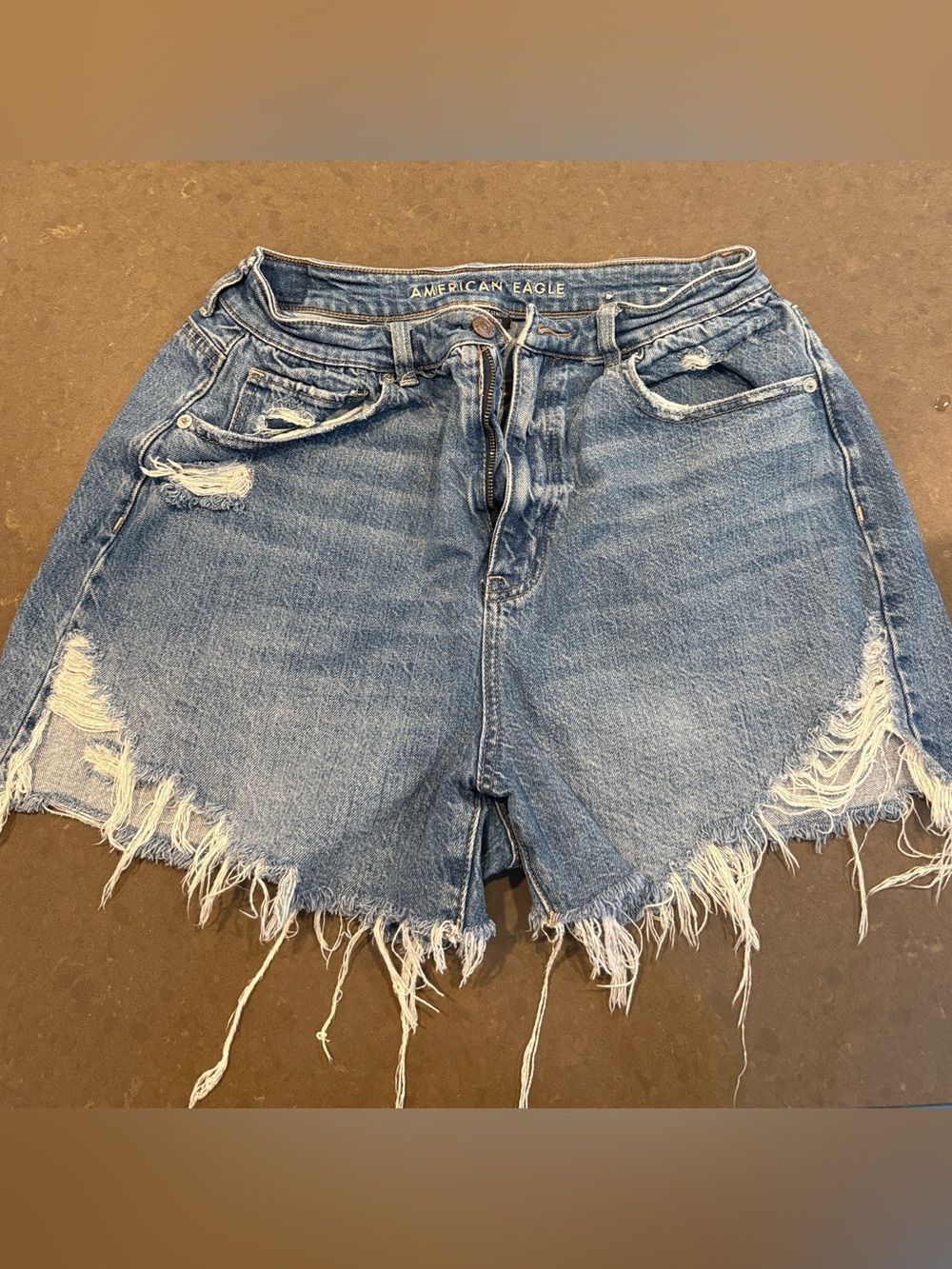 American eagle highest rise mom short